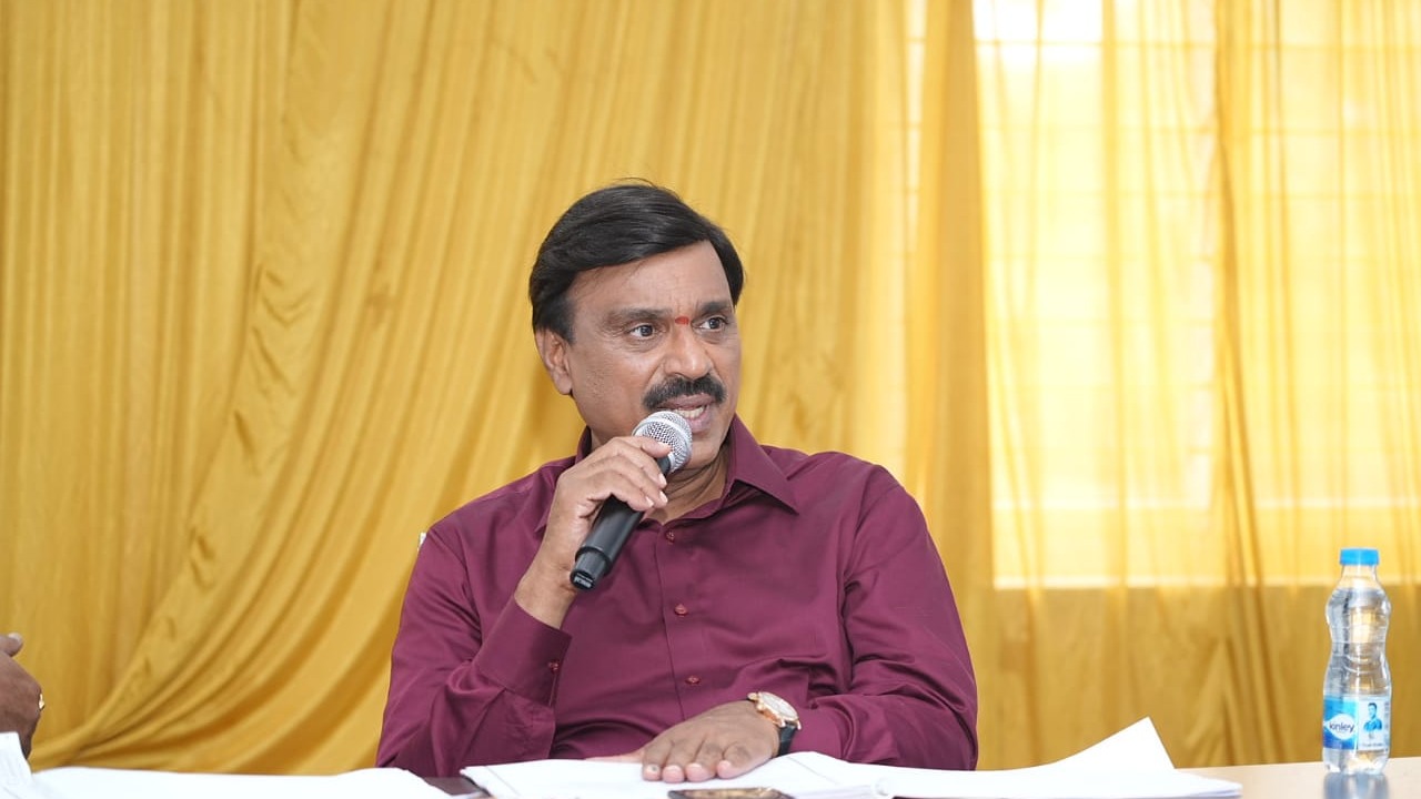 Gali Janardhana Reddy meets CM Siddaramaiah