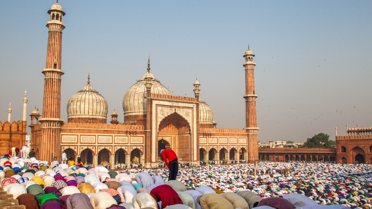 Don't share pics of slaughtered animals on social media on Eid: Jamiat's advisory to Muslims