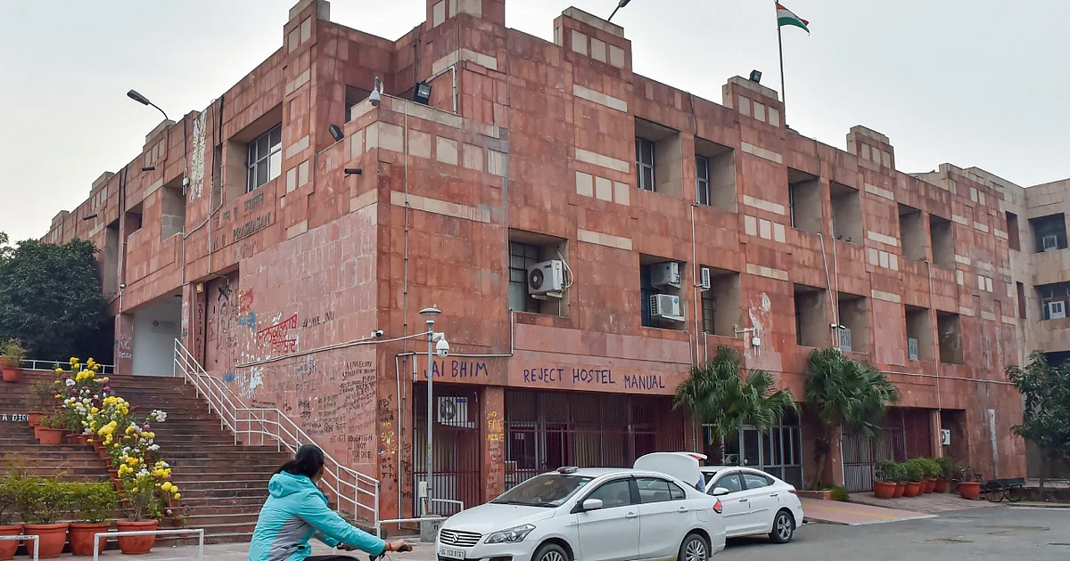 JNU Students Protest Food Segregation in Hostel, ABVP Role Alleged