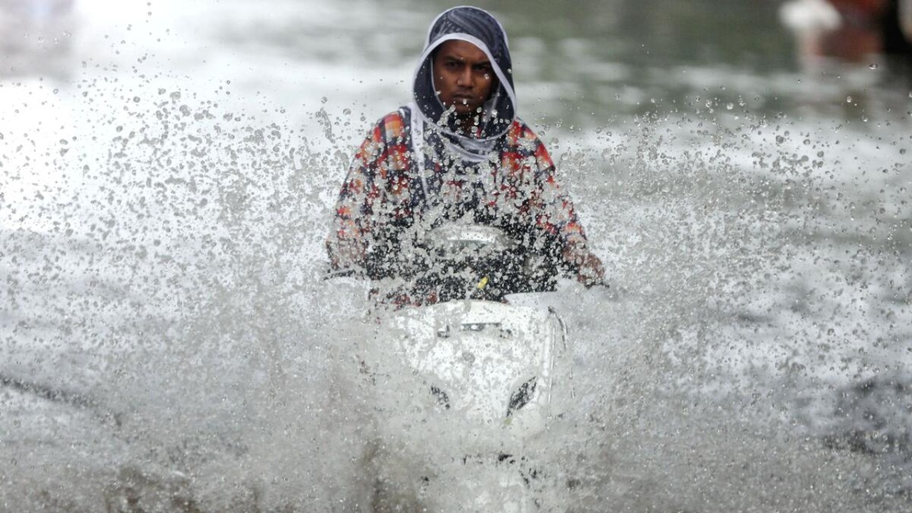 From Delhi to UP: Rain showers misery on north India