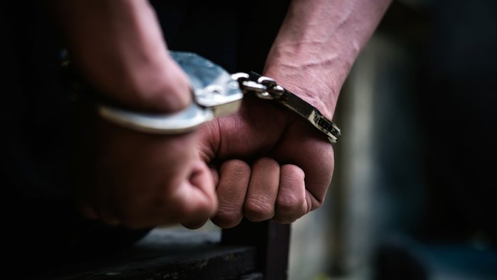 Employee of Nagar Panchayat office in Punjab's Hoshiarpur held for graft