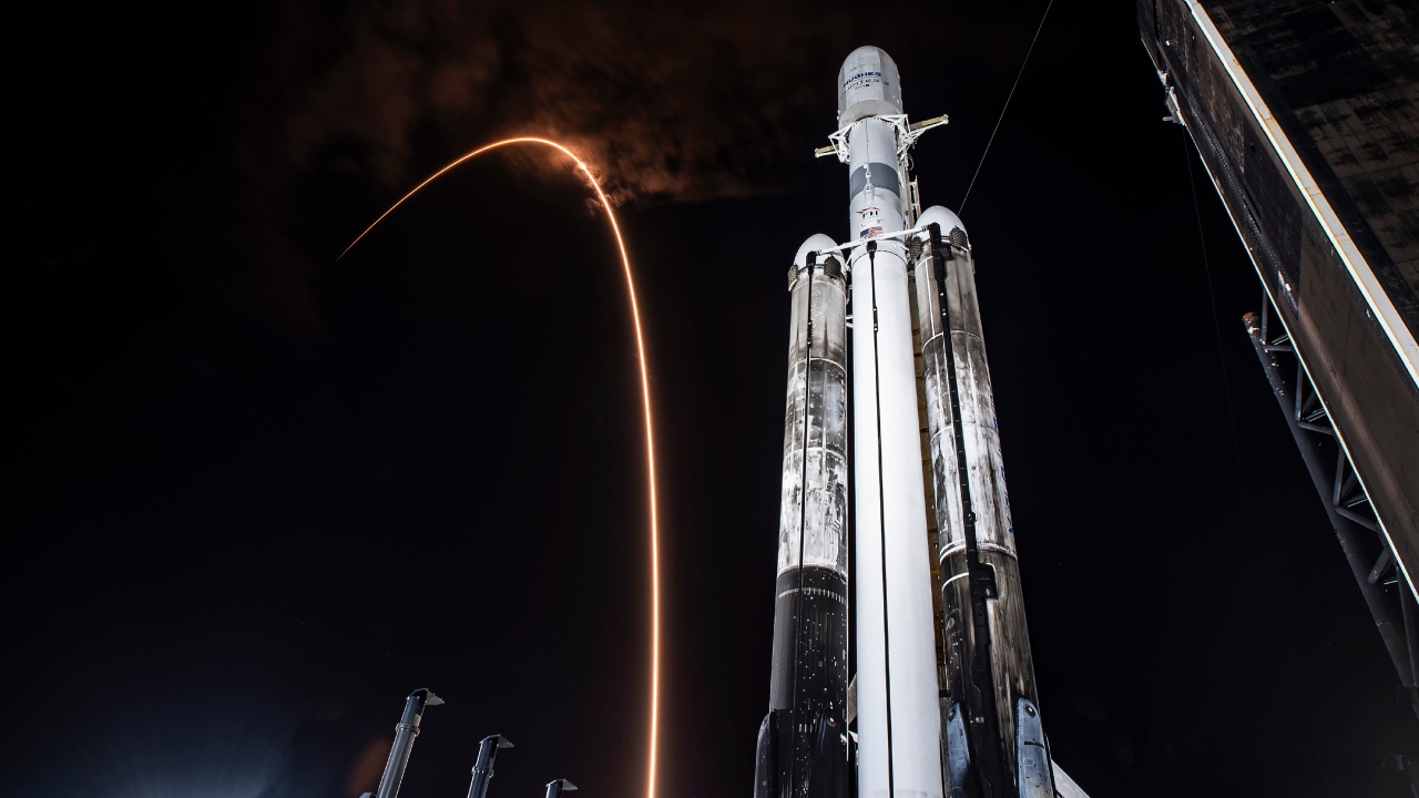 SpaceX's back-to-back rocket launch aimed to break 56-yr record, but failed