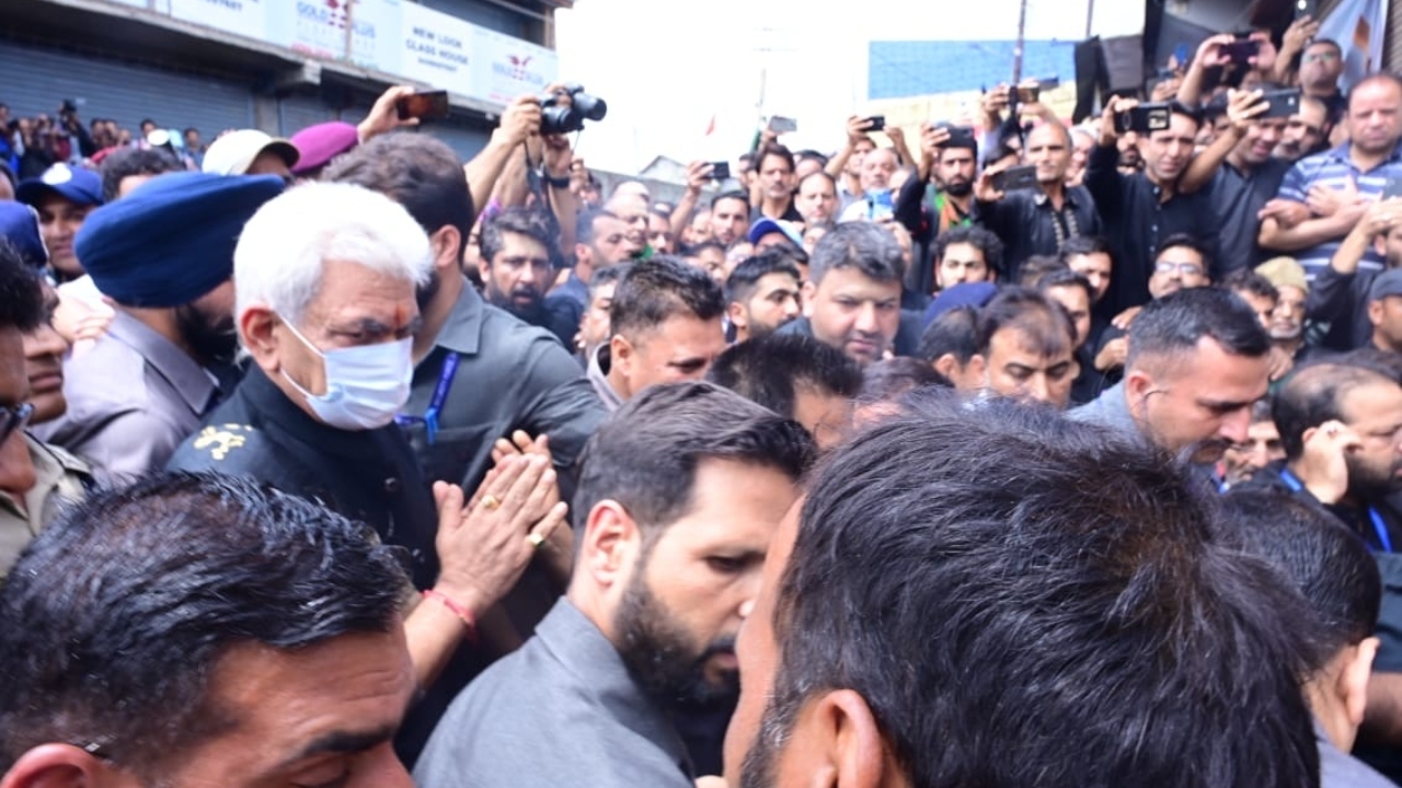 J&K L-G Manoj Sinha joins mourners on 10th Muharram procession in Srinagar