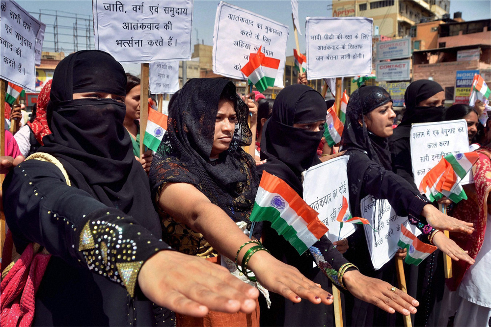 Jodhpur: Muslim girls take oath during a rally to mark Anti Terrorism day in Jodhpur on Monday. PTI Photo