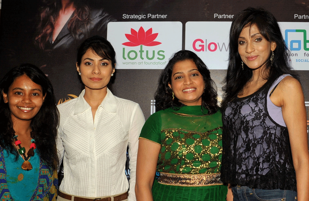 Indian artist Poonam Salecha, Bollywood actress Manisha Kelkar, Theater  and film actress Ekta Jain, and Miss Sri Lanka Chandi Perera pose  during the Women Leaders in India Awards in Mumbai on April 17, 2013.  AFP PHOTO