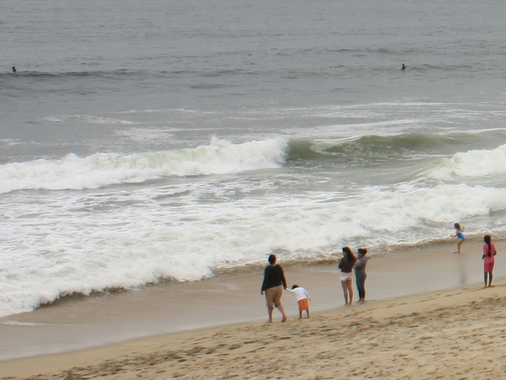 Gouri Satya has sent us a photo from Half Moon Bay, San Francisco, USA