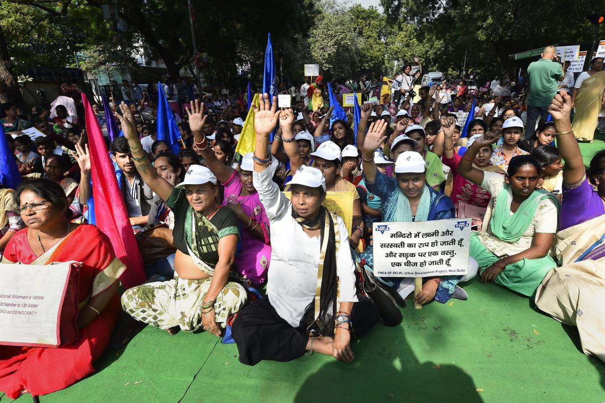 Women participate in 'Baatein Aman Ki' campaign led by Women for Peace, at Jantar Mantar, in New Delhi. PTI