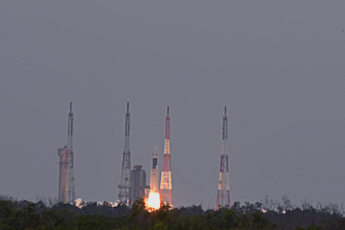 GSLV Mark III, the rocket that is being used for the Chandrayaan-2 mission takes off from Satish Dhawan Space Centre (SDSC) SHAR, Sriharikota, on Monday. (DH Photo/Pushkar V)