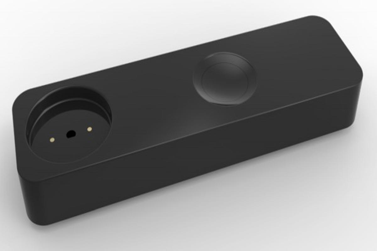 This device can detect a Covid-19 patient. Those with a higher temperature are tracked, and the alarm starts buzzing when they get within a range of six feet. Credit: DH File Photo