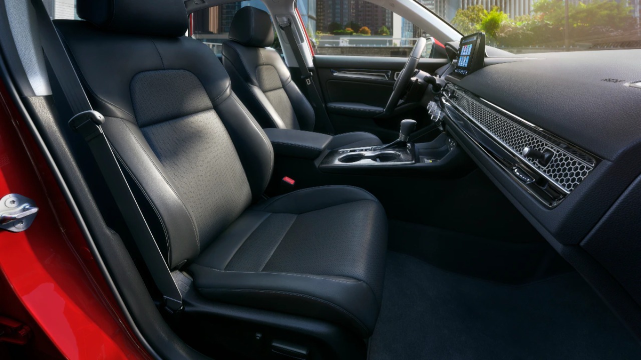 The car is also equppied with some of the noteworthy safety features like adaptive cruise control, low-speed braking control, traffic jam assist, etc.