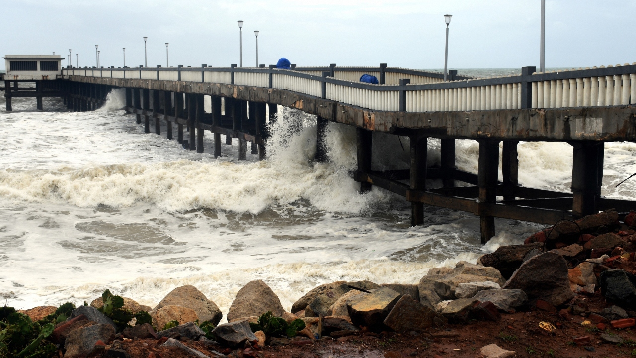 The waters in the Arabian Sea, in Thiruvananthapuram, swell due to formation of Cyclone Tauktae. Credit: PTI