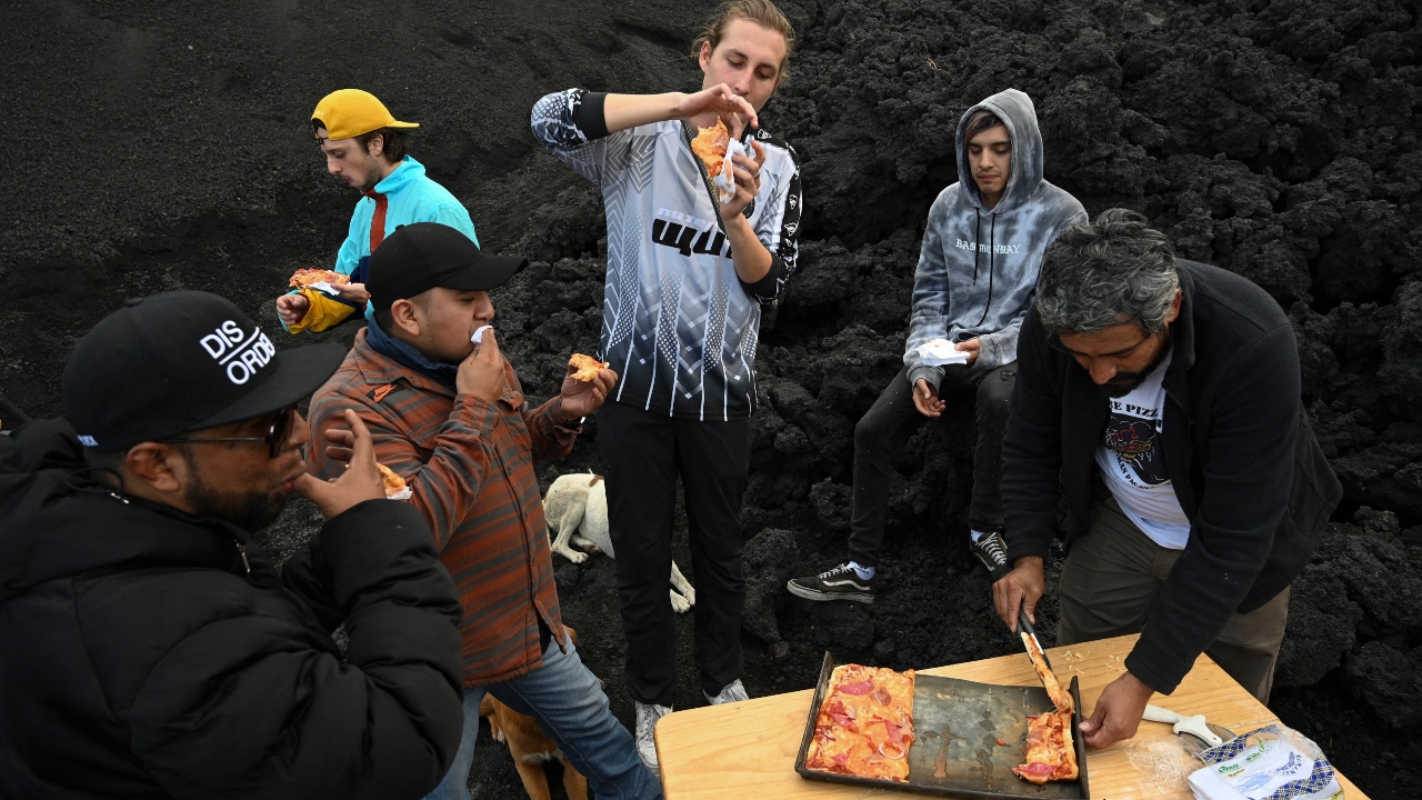 Garcia's kitchen has become a magnet for tourists that work up a appetite climbing the massive volcano -- one of three active ones in Guatemala -- located just 25 kilometers (15 miles) south of the capital.
