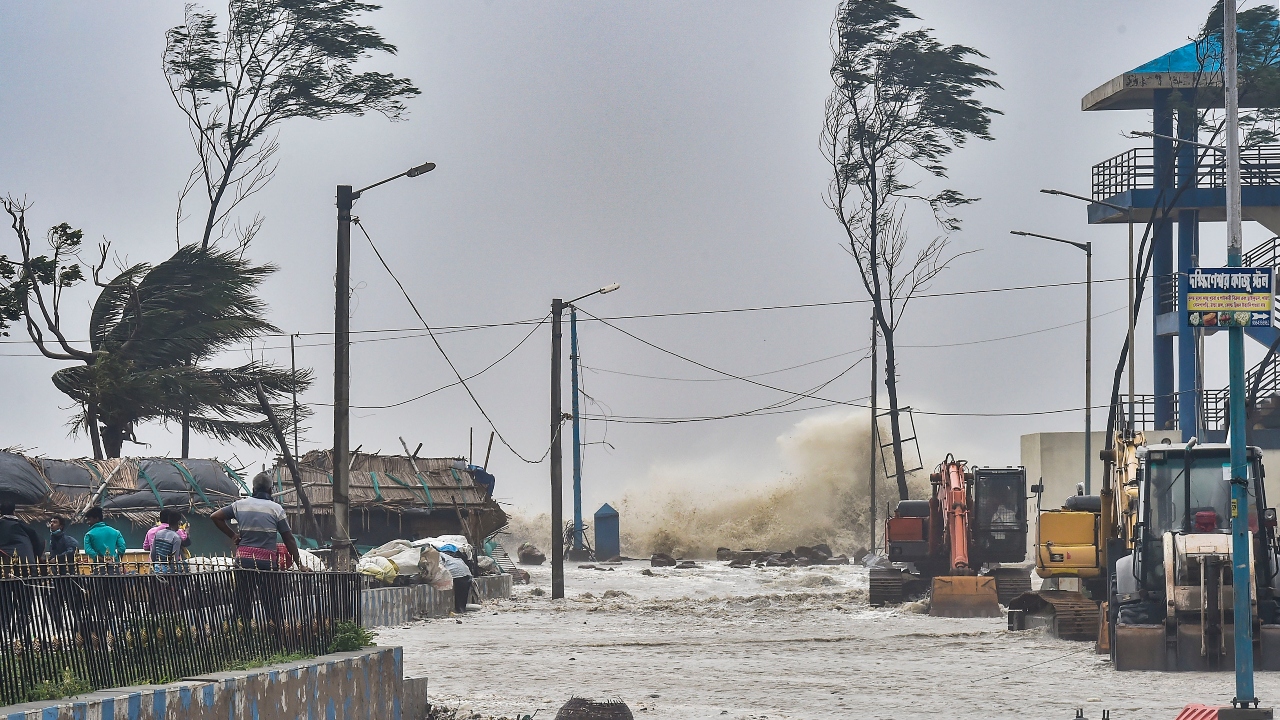 High tides are seen in Digha's coastal areas during the landfall of cyclone Yaas. Credit: PTI Photo