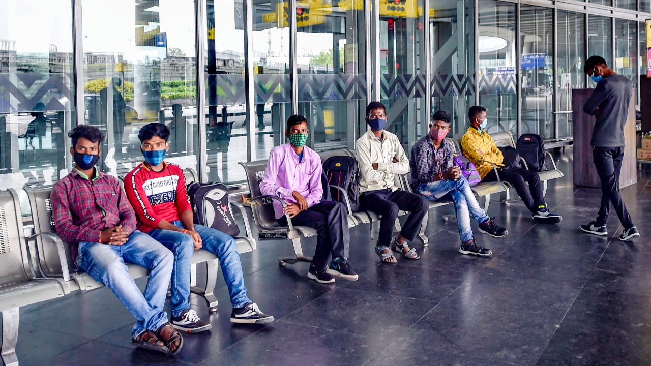It also forced the busiest regional airport in Kolkata to shut, as it brought storm surges to coastal areas, the second such event within a week. Credit: PTI Photo