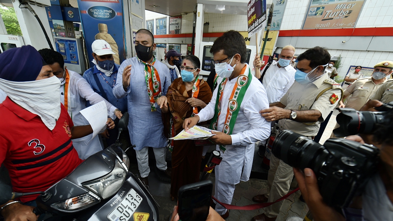 The party said 140 crore people of India are suffering the