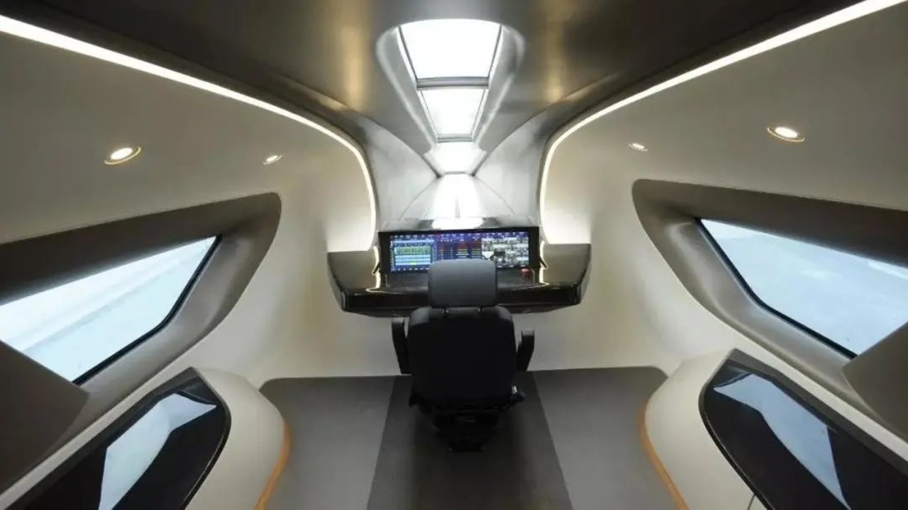 Compared with traditional vehicles running on wheels, high-speed maglev trains do not have contact with rail tracks. They have advantages in terms of efficiency and speed, and produce very little noise, said He Yunfeng, who is with CRRC Zhuzhou Electric Corporation Limited. Credit: Twitter/@EmslieDustin