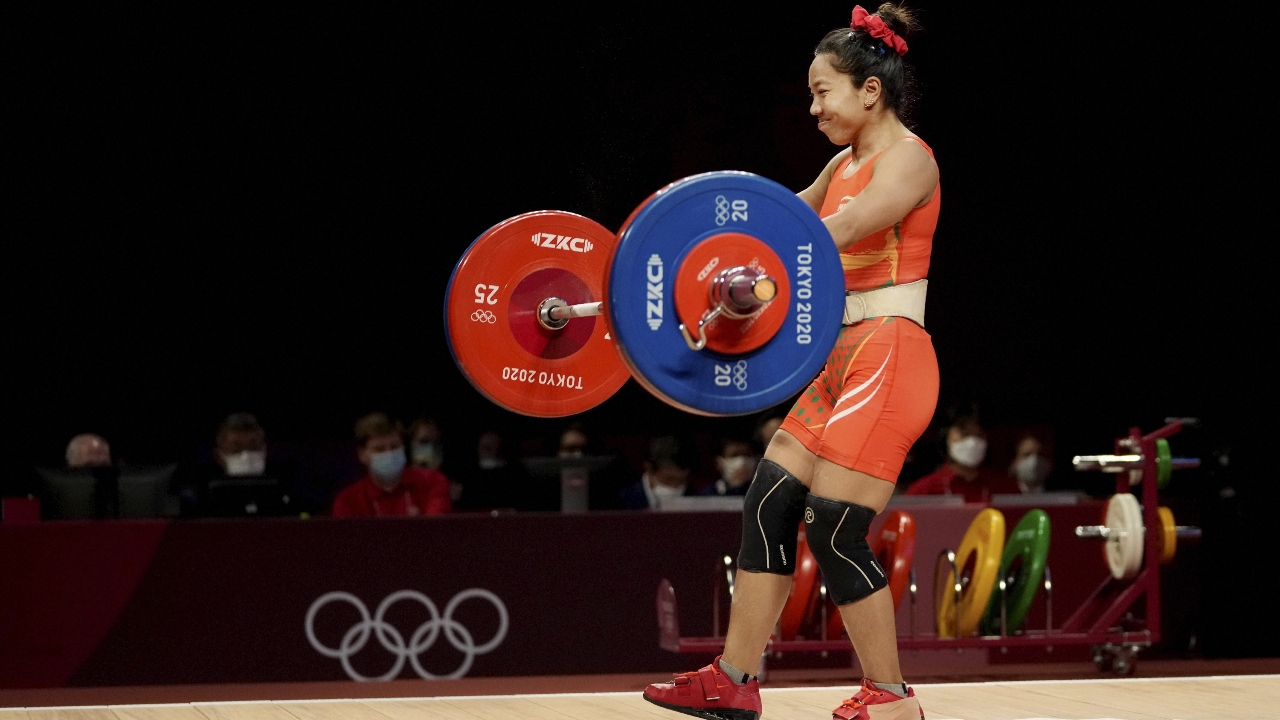 Considered her weakness in the run up to the marquee event, Chanu attempted 84kg in her first snatch attempt. Credit: PTI Photo