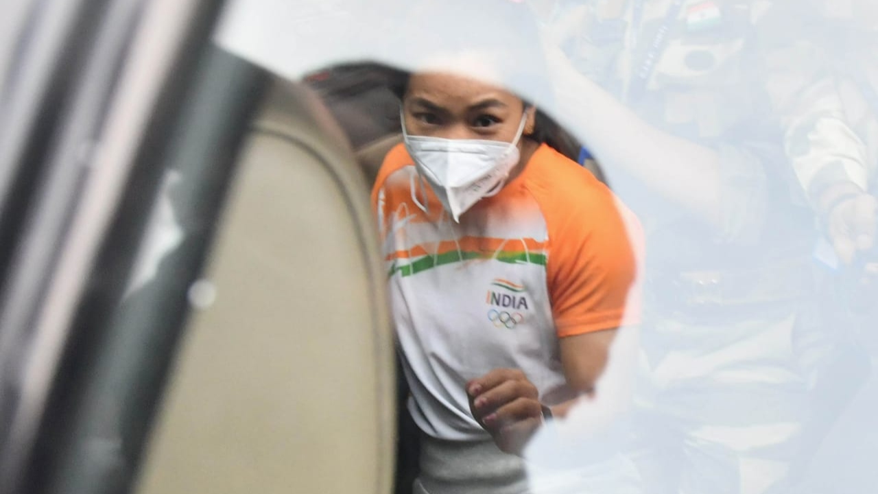 Weightlifter Mirabai Chanu returned to India after a sensational show in the ongoing Tokyo Olympics on July 26, 2021. Credit: Amlan Paliwal