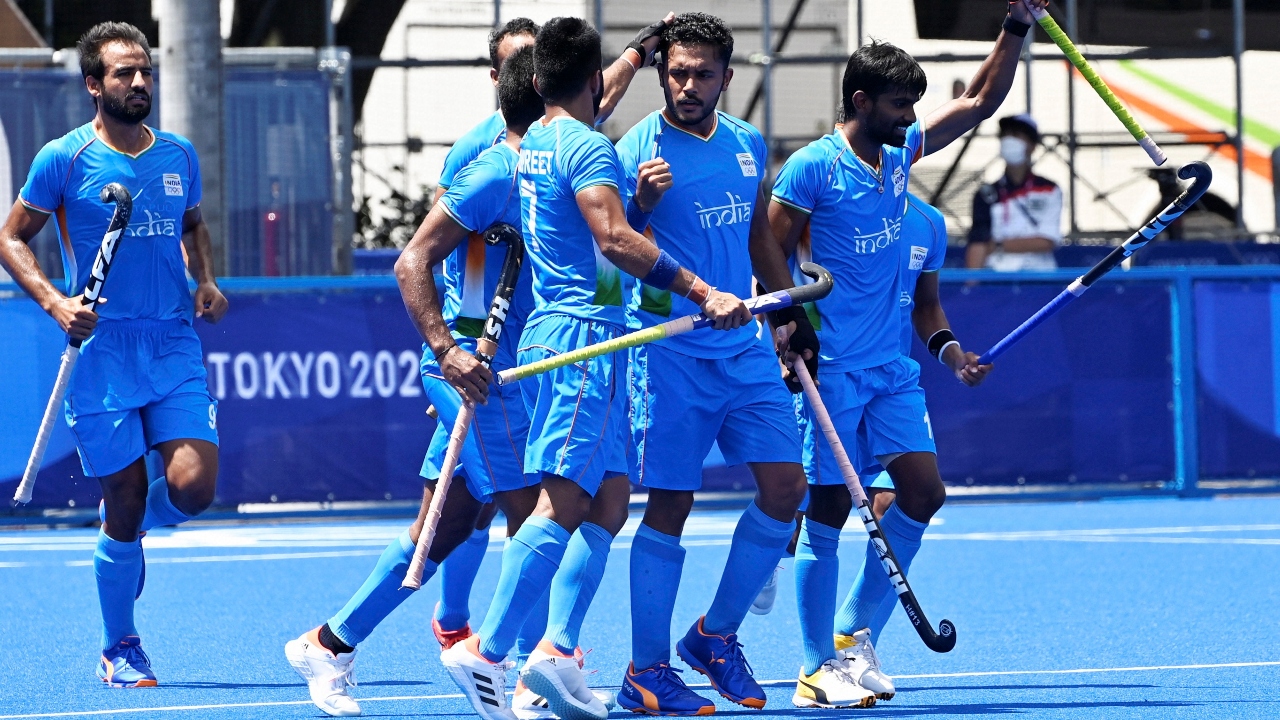 Harmanpreet and Mandeep Singh scored goals in quick session and India managed to gain lead lead 2-1 in the first quarter. Credit: PTI Photo