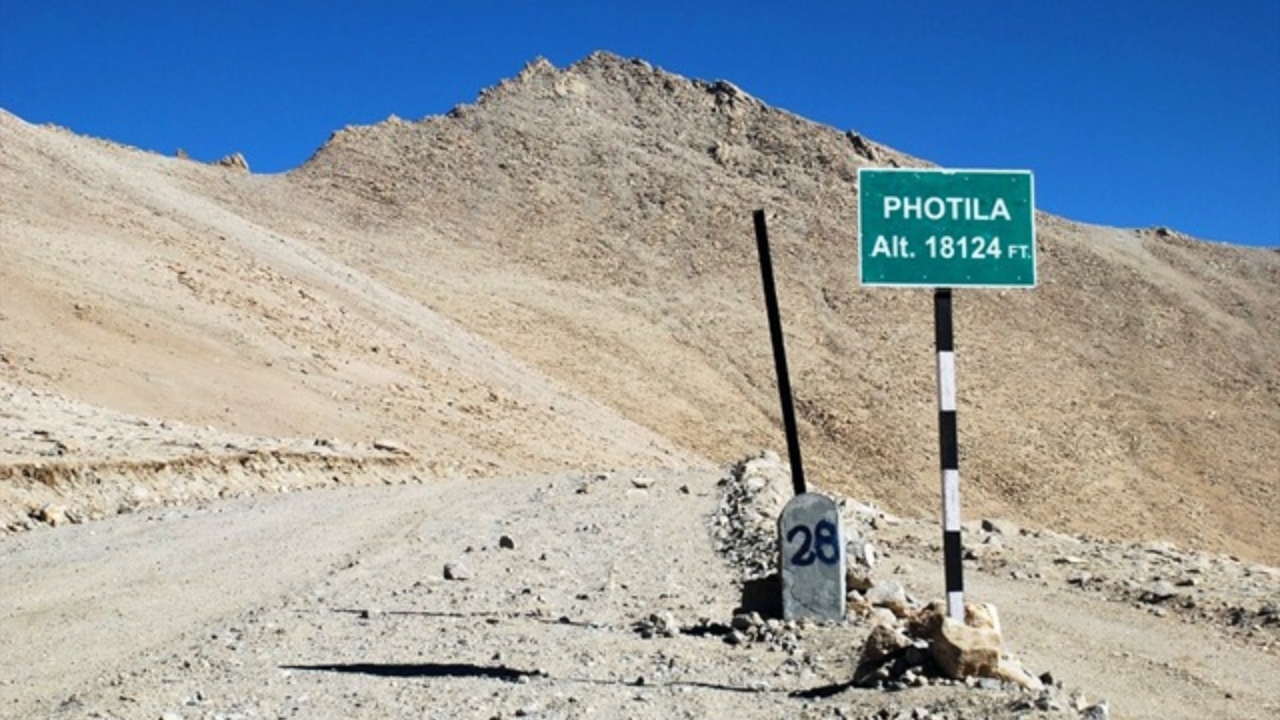 Photila Pass, Ladakh (5,565 mtrs or 18,358 feet): Photila pass is located in south-eastern Ladakh region and is a high mountain pass at an elevation of 5,564 mtrs or 18,358 feet. Credit: Kaushik Shil