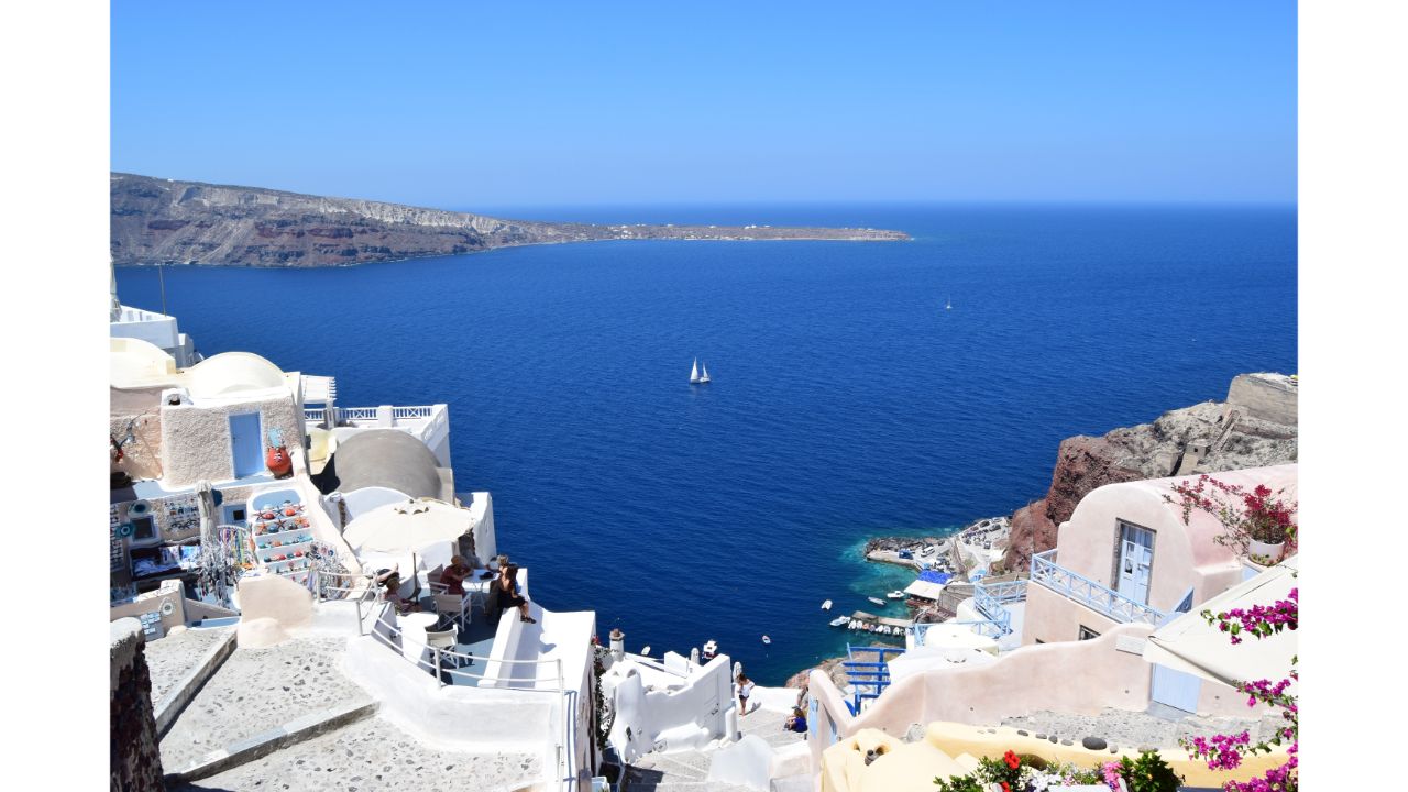 Greece - National Debt: €332.6 billion ($379 billion). Credit: Unsplash/Matthew Waring