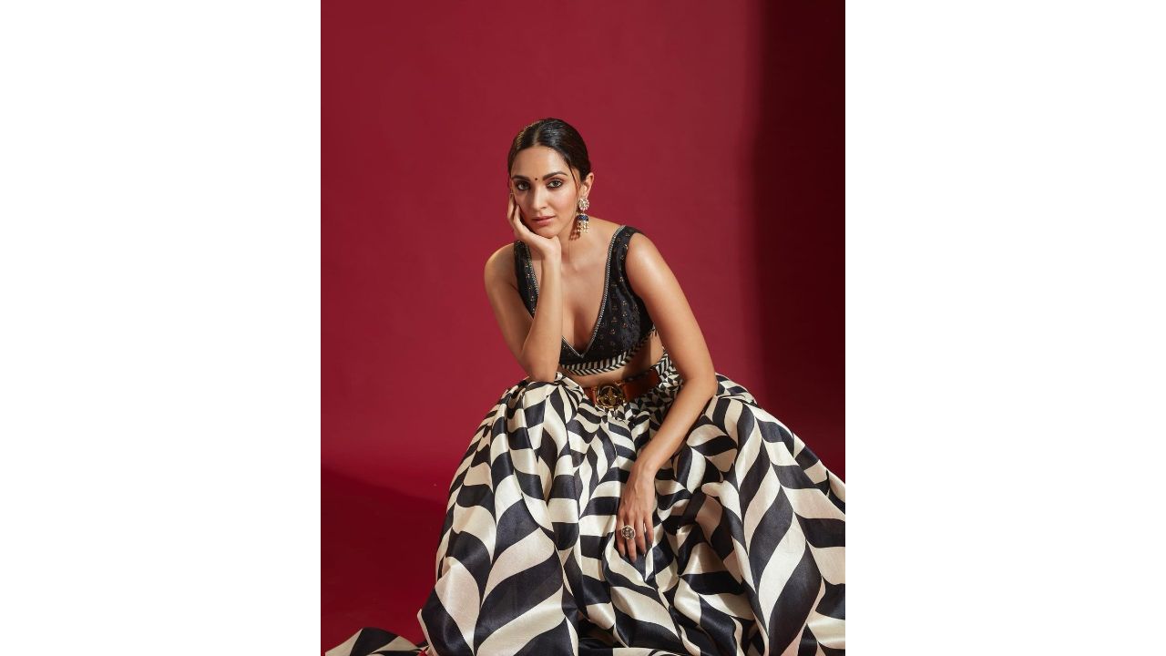 Bollywood actress Kiara Advani, who is enjoying the success of her film 'Shershaah', rounds off the top ten list of most in-demand actors in the World. (Credit: Instagram/twhiddleston)