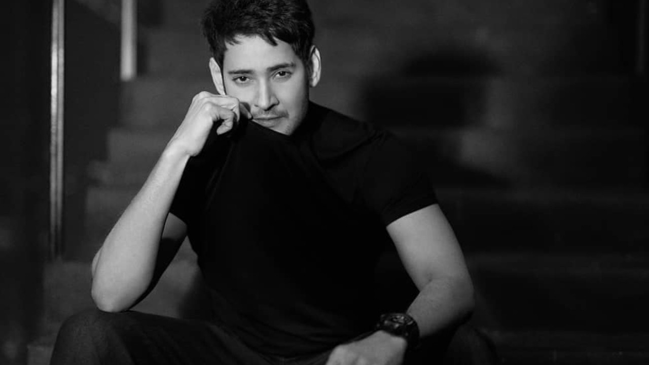 Tollywood Prince Mahesh Babu has secured eight place. (Credit: Instagram/urstrulymahesh)