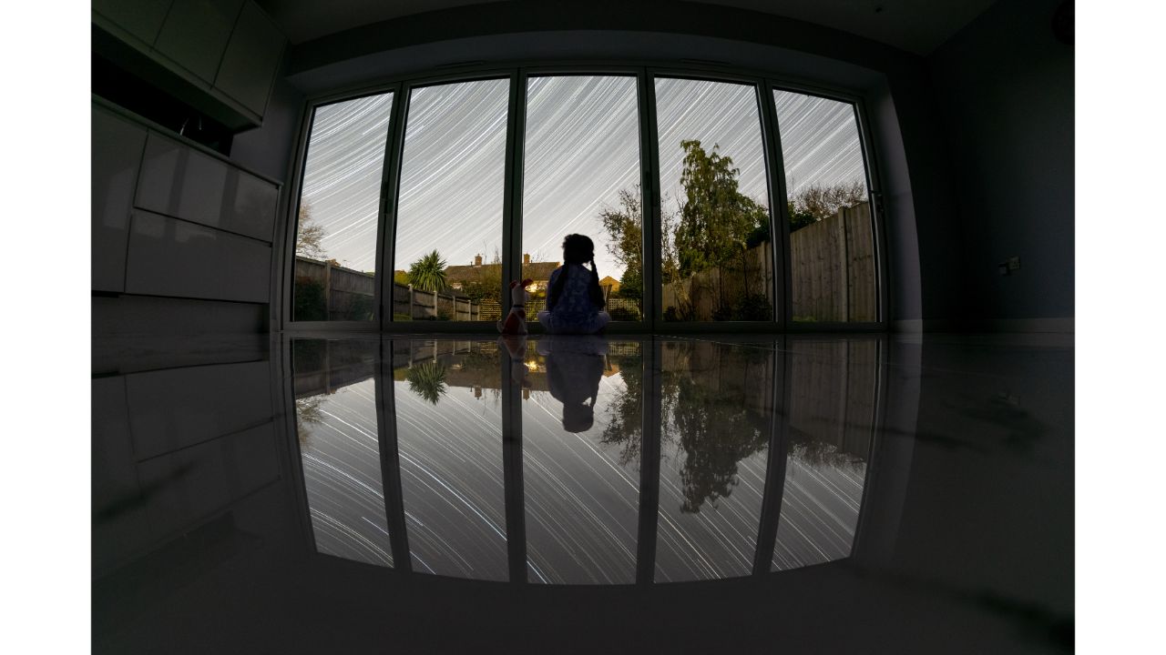 People and Space Winner: Lockdown. Credit: Royal Observatory Greenwich’s Astronomy Photographer of the Year 13 (2021) competition/exhibition - Deepal Ratnayaka (UK)
