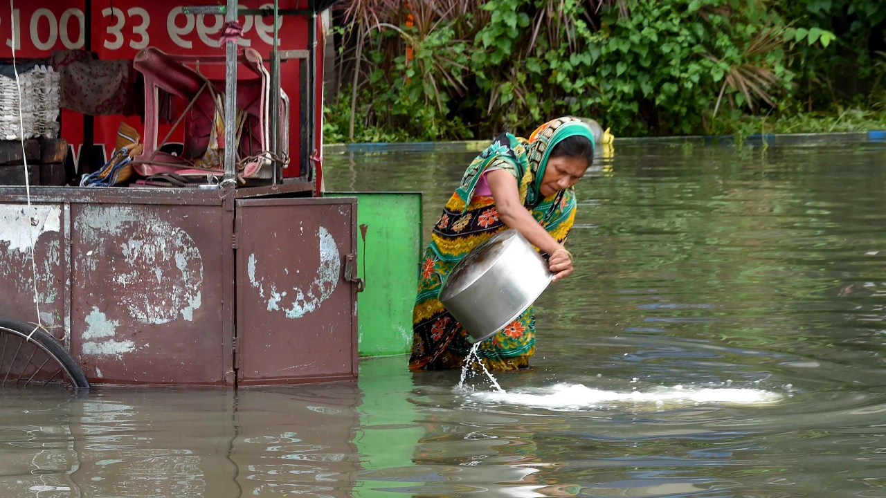 The metropolis had recorded 174.4 mm of rainfall on September 25 in 2007. Credit: PTI Photo