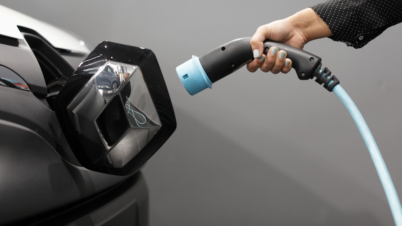 Electric Cars: Amid skyrocketing fuel prices, eco-friendly electric vehicles will be an easy pick in coming years. Credit: AFP Photo