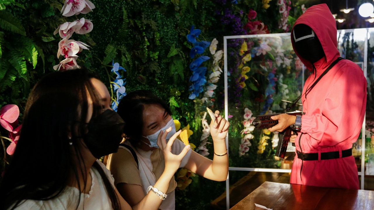 This concept is applied to provide an attraction for visitors who want to eat and enjoy the game based on South Korean film, Squid Game. Credit: Reuters Photo