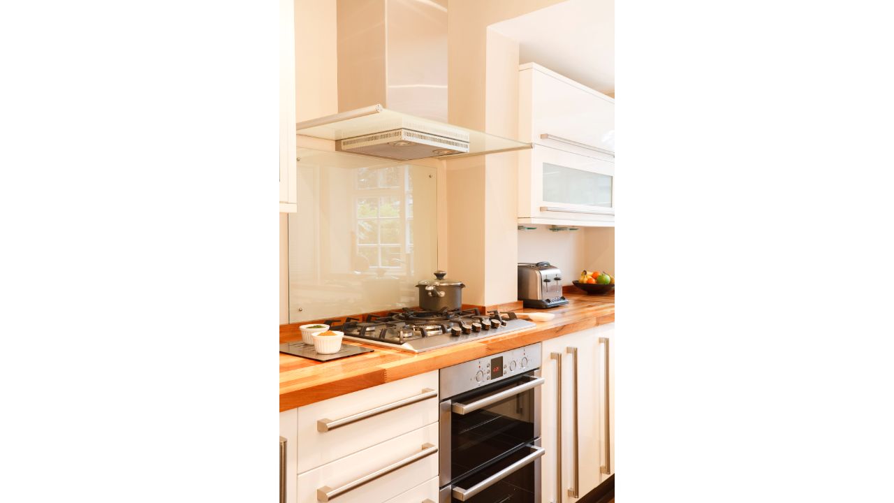 Use Chimneys: The fire emitted from kitchen gas are extremely dangerous for air and impacts the air quality severely. Using chimneys will reduce the effect of harmful gases absorbing in the air. Credit: Getty Images