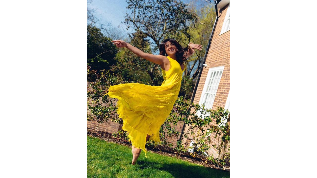 Priyanka Chopra: Our very own ‘Global, Desi Girl’ Priyanka Chopra has insured her smile for a hefty amount. Credit: Instagram/priyankachopra