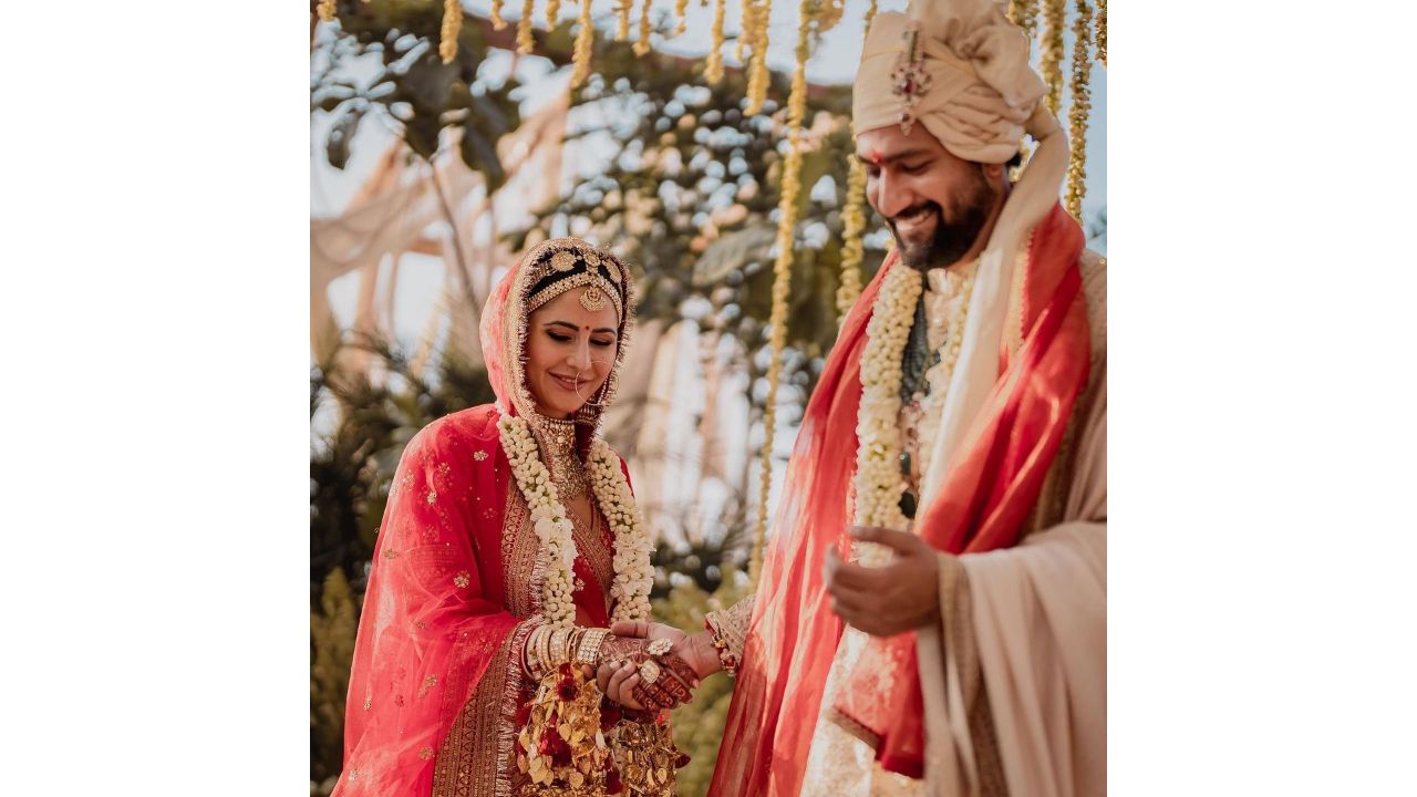 After several rounds of will-they? won't-they? Katrina Kaif and Vicky Kaushal have finally tied the knot at the Six Senses Fort Barwaraa, Chauth Ka Barwara, Rajasthan on December 09, 2021. Credit: Instagram/katrinakaif