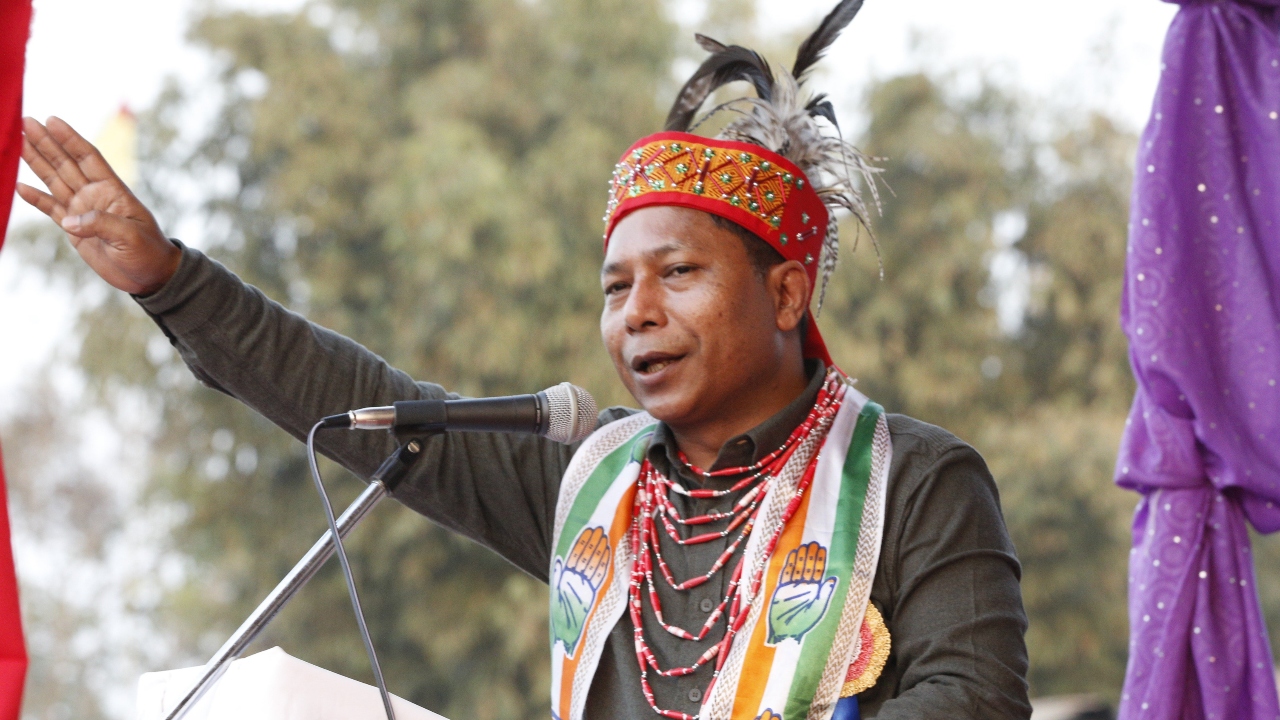 Mukul Sangma: Former Meghalaya CM, Mukul Sangma has completed MBBS degree. Credit: Twitter/@mukulsangma