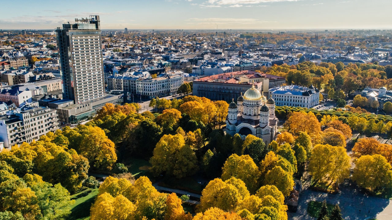 10 | Latvia, Slovenia and Estonia | Free access to 181 destinations. Credit: Pexels/Aleksejs Bergmanis