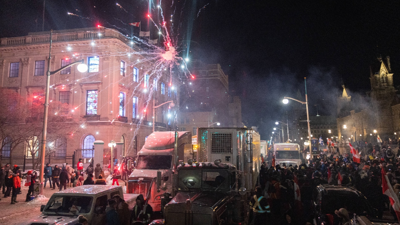 The protest against the government's overall restrictive measures during the Covid-19 pandemic is gaining prominence and cops have been deployed to prepare for the possibility of violence. Credit: AFP Photo
