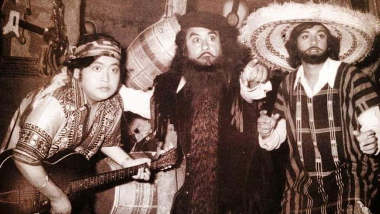 He made his acting debut in Kishore Kumar’s film ‘Badthi Ka Naam Dadhi’ (1974) where he played the role of Bhonpu. Credit: Instagram/bappilahiri_official_