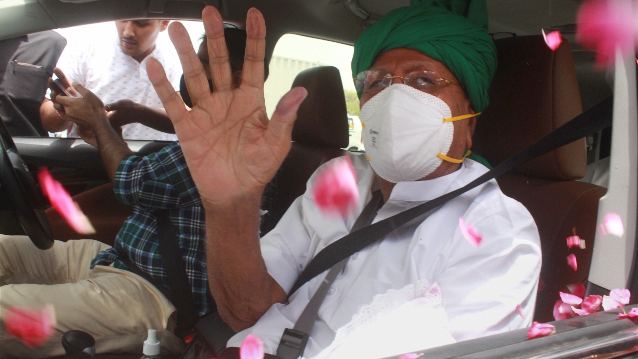 Om Prakash Chautala: NLD chief and former Haryana chief minister Om Prakash Chautala was given 10-year jail term in 2013 in connection with a teacher recruitment scam of Rs 1,400 crore. Credit: PTI Photo