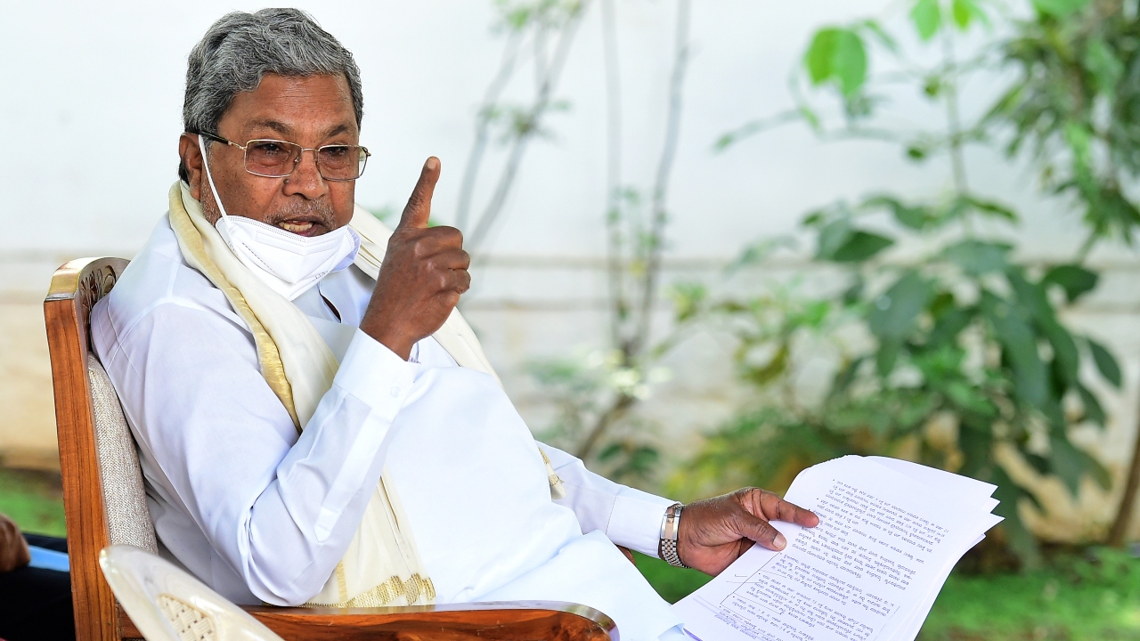 Siddaramaiah: Another Chief Minister from Karnataka, Siddaramaiah, was seen doing a cameo in ‘Summer Holidays’ (2017), a bilingual film directed by Kavitha Lankesh. Credit: Ranju P/DH Photo