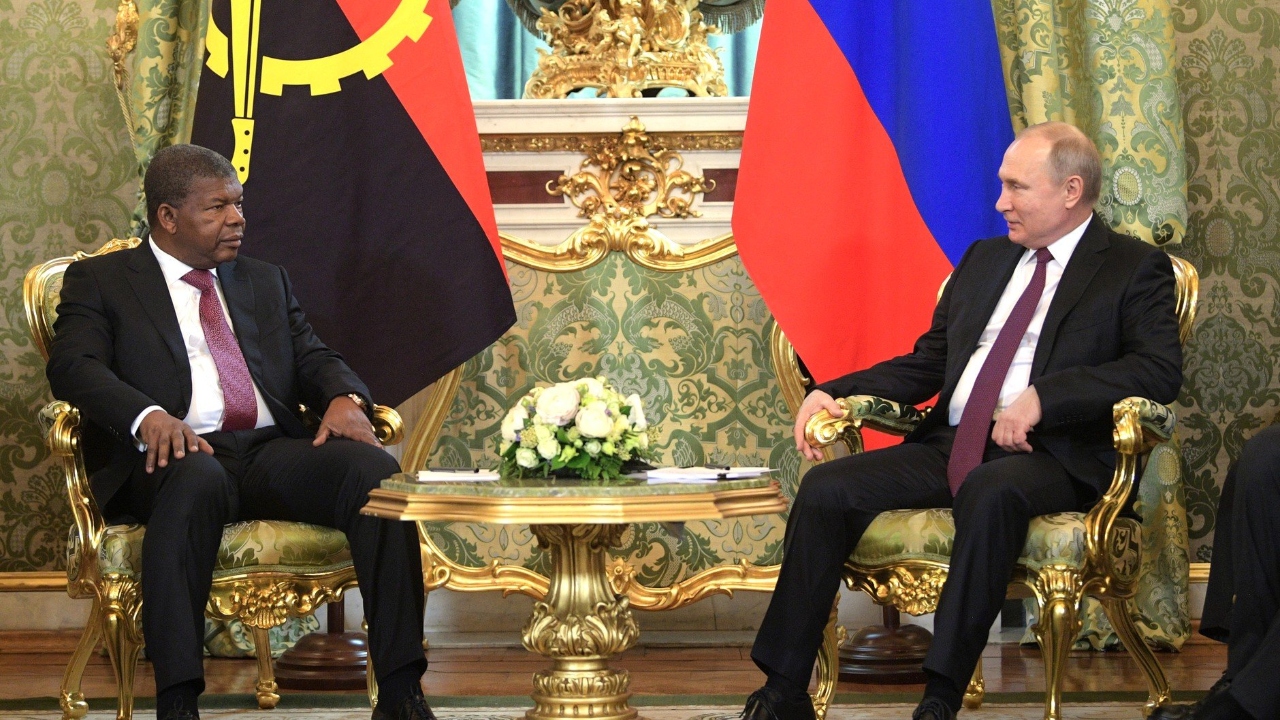 Russia exported 1.5 per of its Russian arms to Angola. Credit: Twitter/@rusembtz