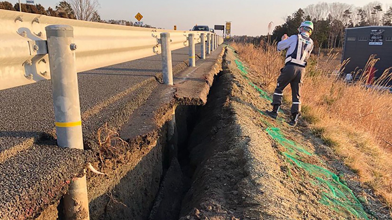 Even roads were cracked and water poured out from pipes underground. Credit: AFP Photo