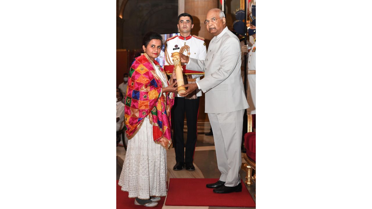 Punjabi folk singer Gurmeet Bawa, who has been awarded posthumously, is an internationally-celebrated Punjabi folk singer. She was the first Punjabi female folk singer to sing on Doordarshan and popularised the genre and its instruments. The award for Bawa was received by her daughter. Credit: PTI Photo