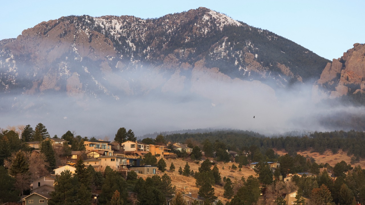 Smoke continues to rise from the wildfire in Colorado of USA. Credit: Reuters Photo