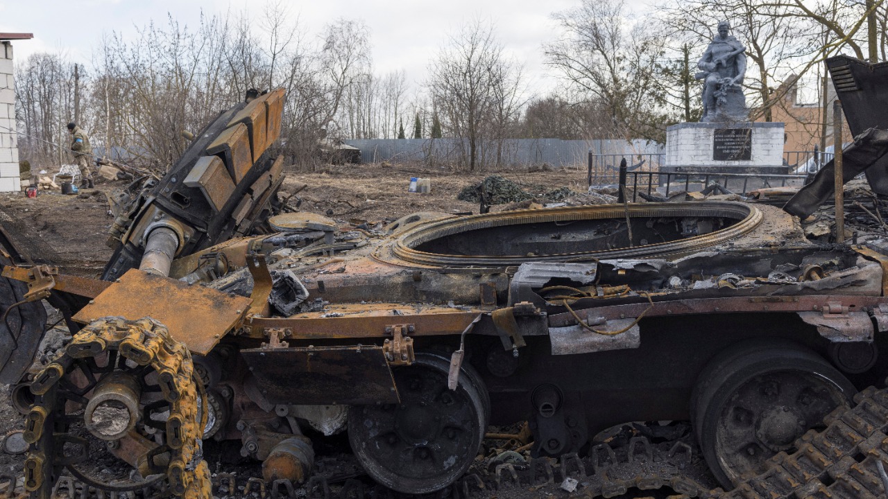Russia says it captures 'about half' of Ukrainian city Kupiansk, Kyiv denies report