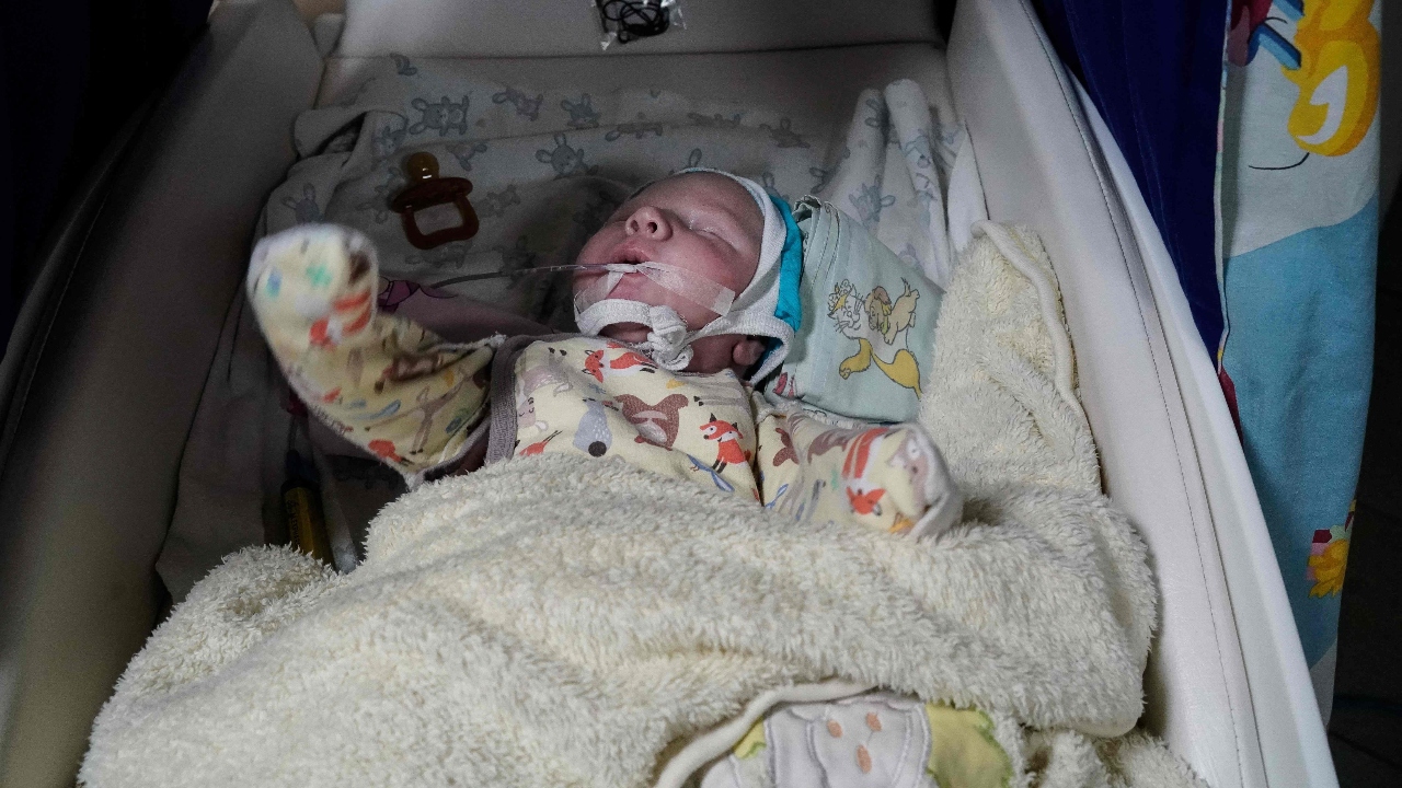 A newborn baby is seen undergoing treatment at a hospital. Thousands of refugees from Mariupol have fled to the southern Ukraine city of Zaporizhzhia. Credit: AFP Photo