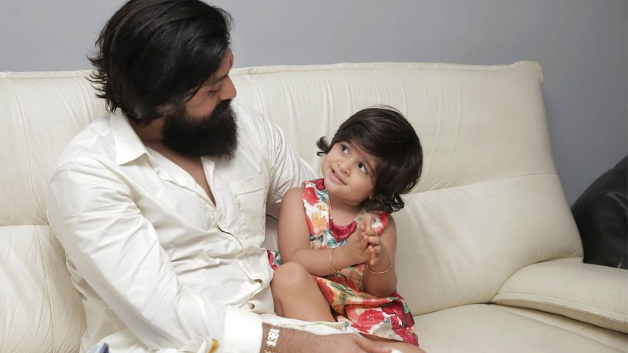 Yash is seen enjoying some time with his bundle of joy, Ayra. Credit: Instagram/thenameisyash