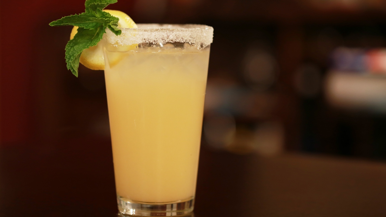 Lemon juice can be used as a stain remover and shower cleaner. Credit: Pexels/Designbyja