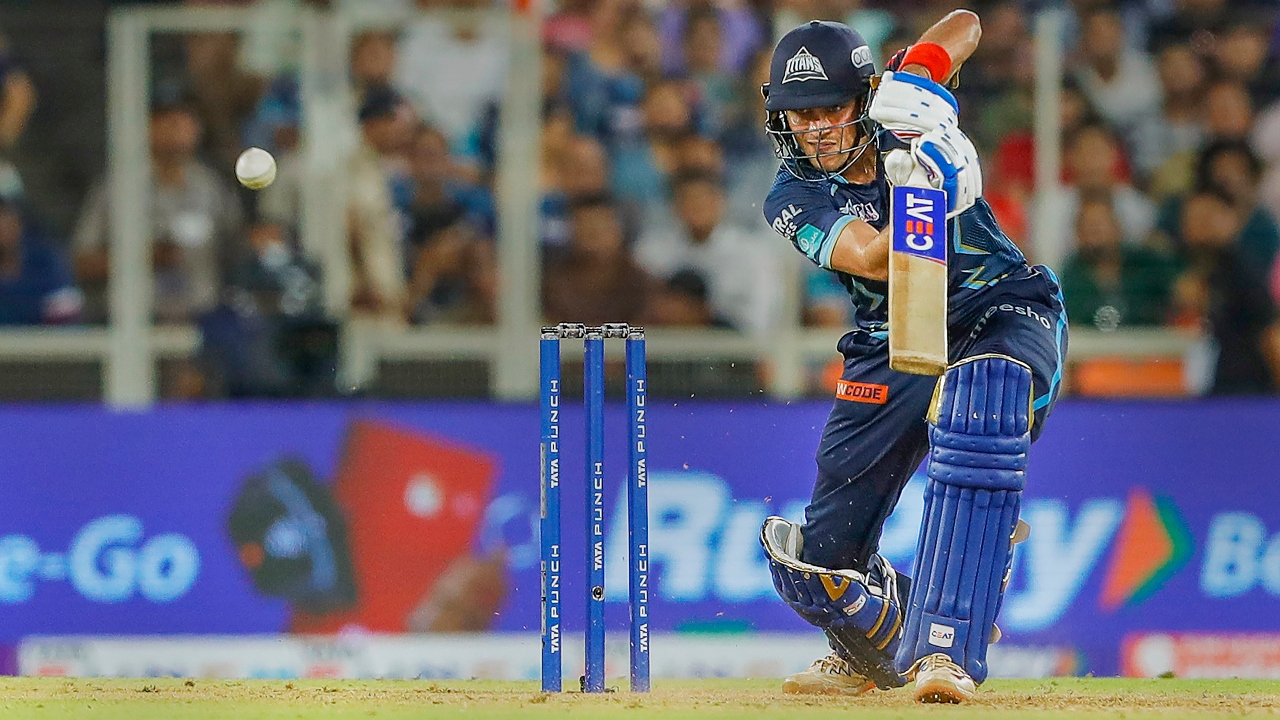 Gujarat lost Wriddhiman Saha and Matthew Wade cheaply but Pandya combined with Shubman Gill in a 63-run stand to help Gujarat overcome a slow start. Credit: PTI Photo