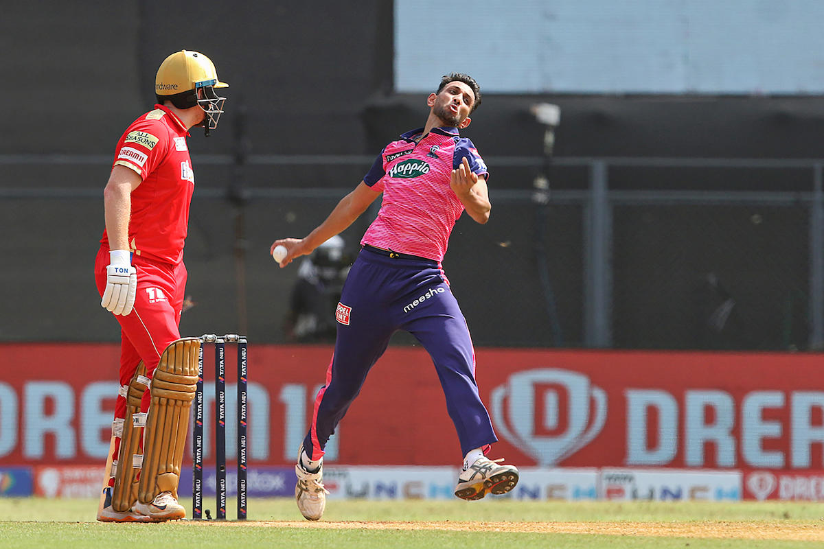 Rank 10 | Prasidh Krishna (RR) | Wickets: 19 | Matches: 17 | Economy: 8.28